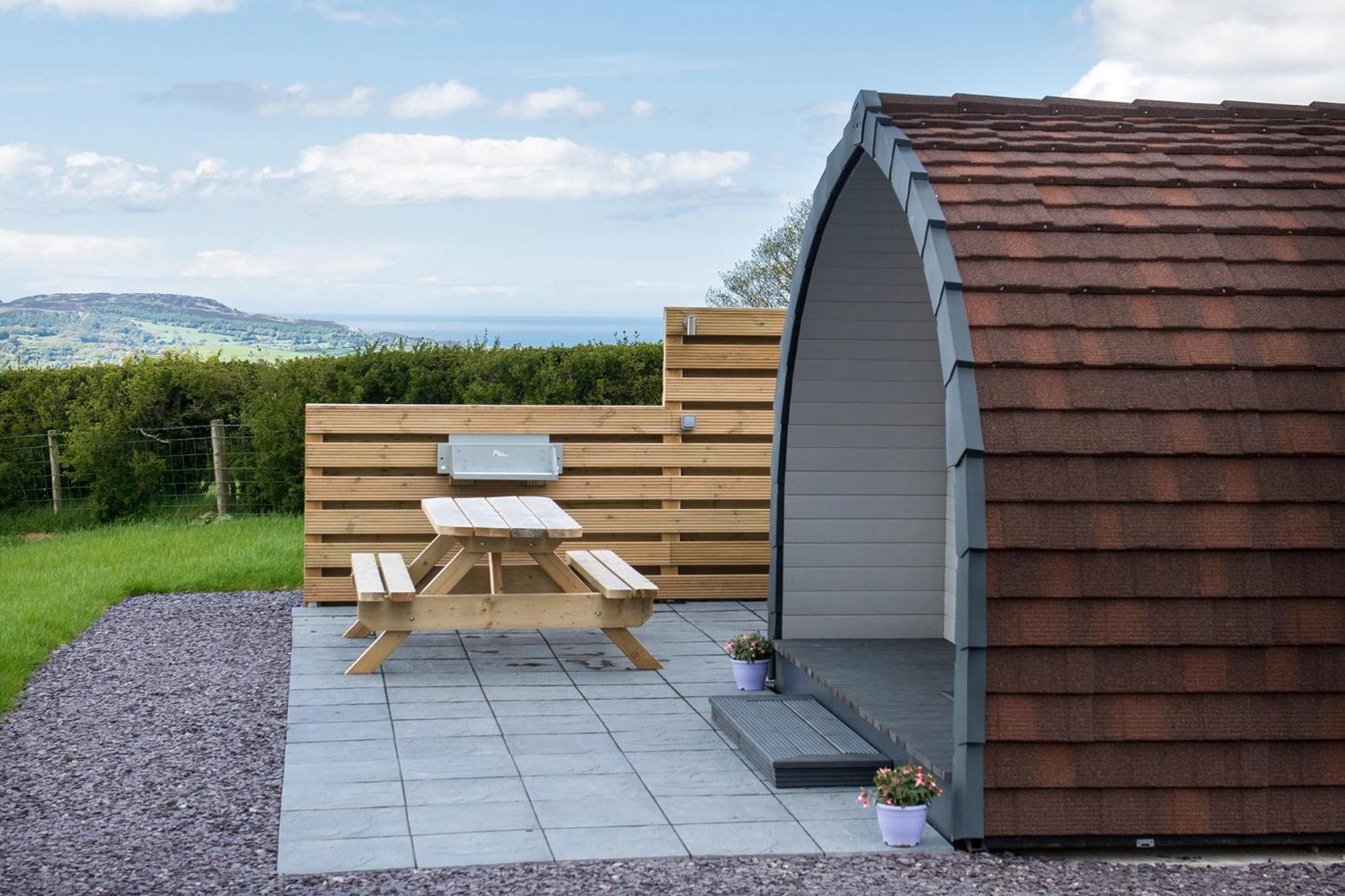 Waenfechan Glamping With Hot Tubs Colwyn Bay Exterior foto